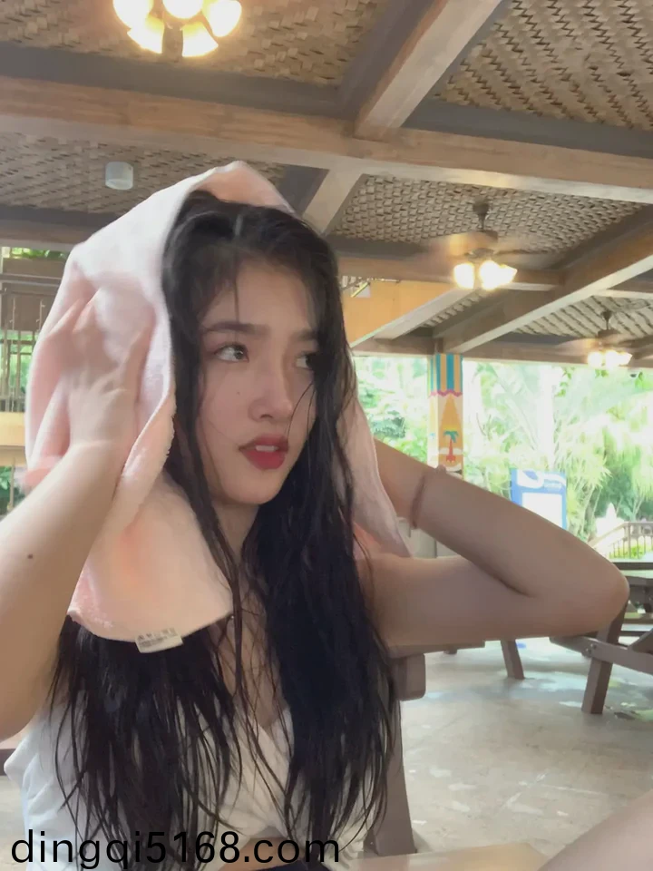 国产美女精品久久久